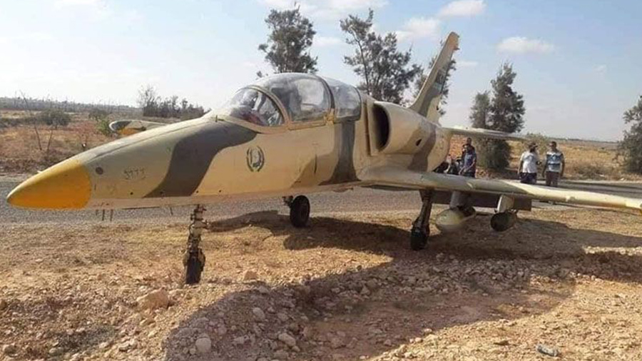 مصدر عسكري: الطائرة الحربية الهابطة بتونس لحفتر   ليبيا الأحرار