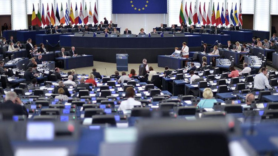 الاتحاد الأوروبي يرحب باجتماعات اللجنة الاستشارية