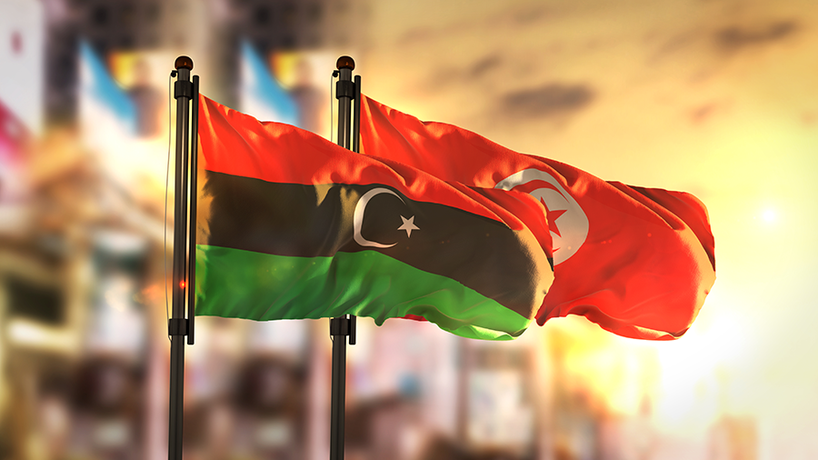 أعلام تونس وليبيا