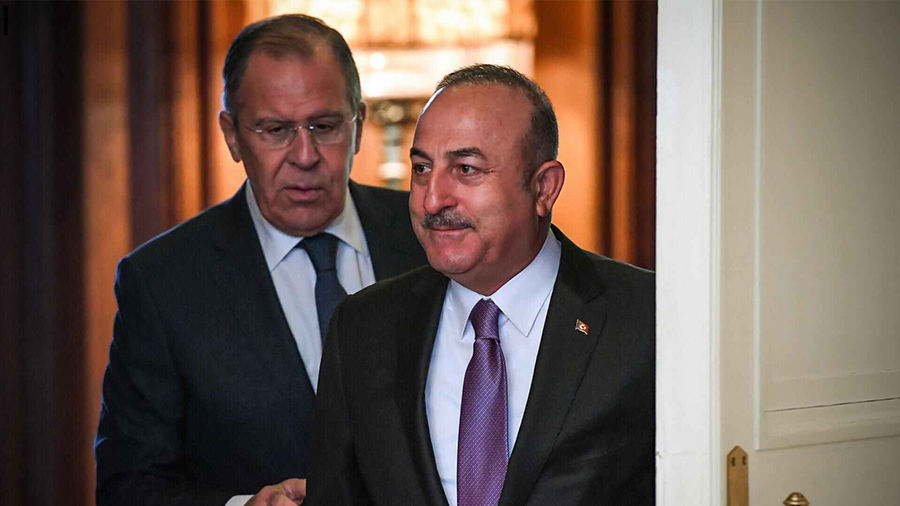 وزيرا خارجية تركيا مولود جاويش أوغلو وروسيا سيرجي لافروف