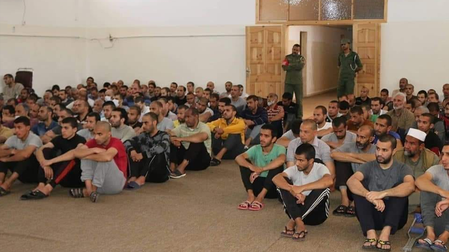 الإفراج عن 51 معتقلا من سجن قرنادة العسكري أغلبهم من درنة