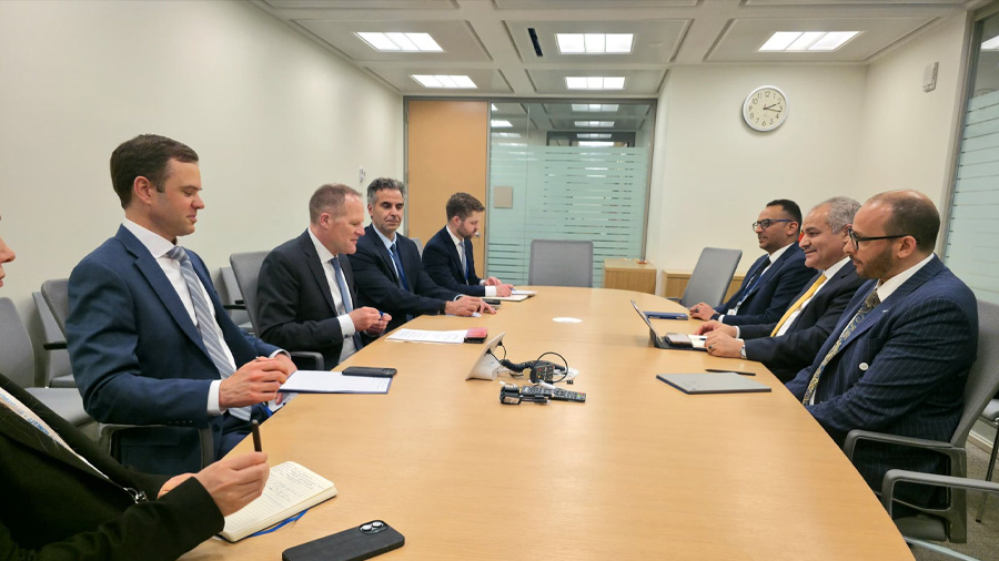 توزيع الدولار نقدا.. مباحثات مالية بين عيسى ووزارة الخزانة الأمريكية