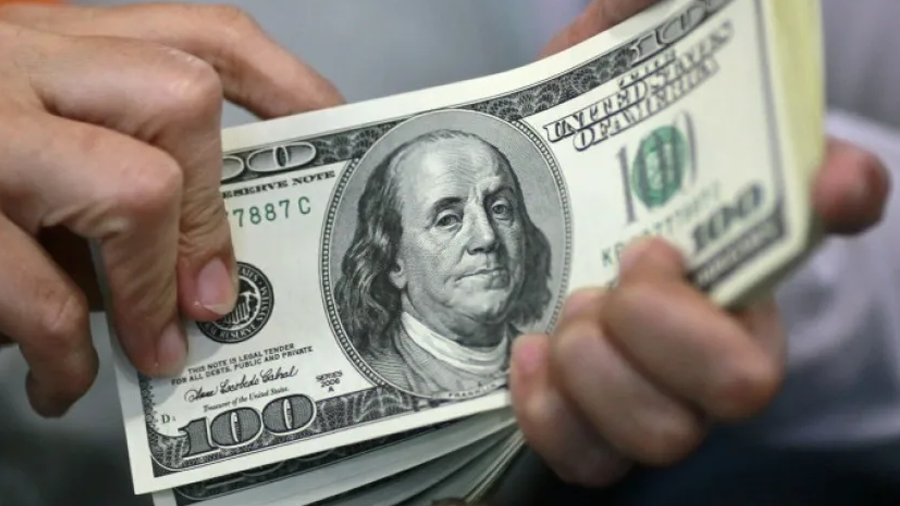 الدولار في السوق الموازية: 7.75 دنانير