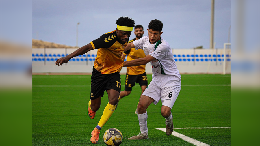 يوم الأحد مباريات منتظرة في الجولة قبل الأخيرة من منافسات المجموعة الثالثة وأهمها مواجهة الصداقة ودارنس والصقور والأنوار.