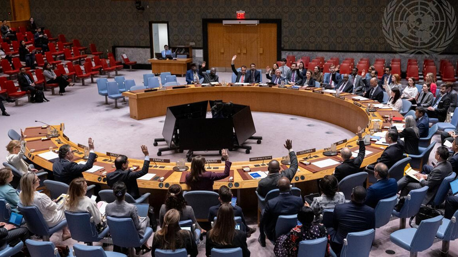 بإجماع دولي.. ملاحقة “شبكات الظل” لمهربي النفط وتفويض جديد لإدارة أصول مؤسسة الاستثمار