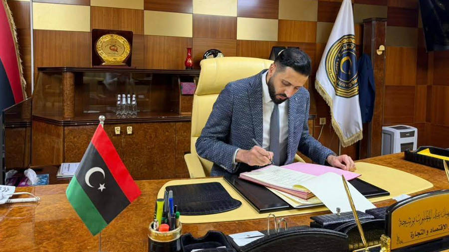 أبوشيحة يعتمد 8 قرارات بشأن شركات أجنبية ومشتركة في ليبيا