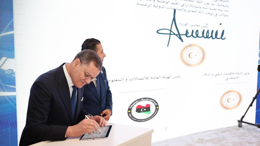 الدبيبة يعتمد “ميثاق أخلاقيات الذكاء الاصطناعي” وإطلاق استراتيجية وطنية حتى 2030
